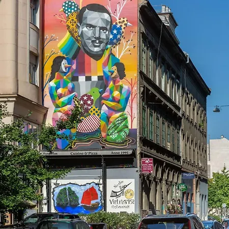 Extreme - Comfy For Solo Traveller